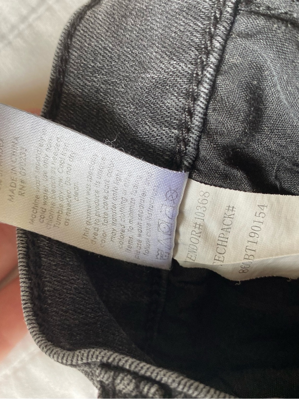 PacSun Women’s Straight Leg Jeans in Washed Black - Picture 5 of 7